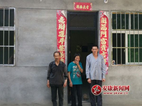 旬阳县甘溪镇:交钥匙工程圆了特困群众"住房梦"