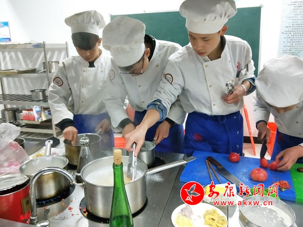 QQͼƬ20190325094830.jpg